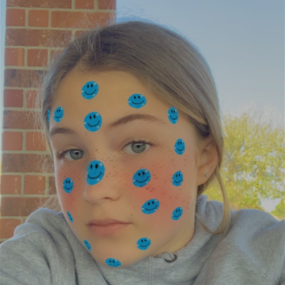 Meet your Posher, Aly